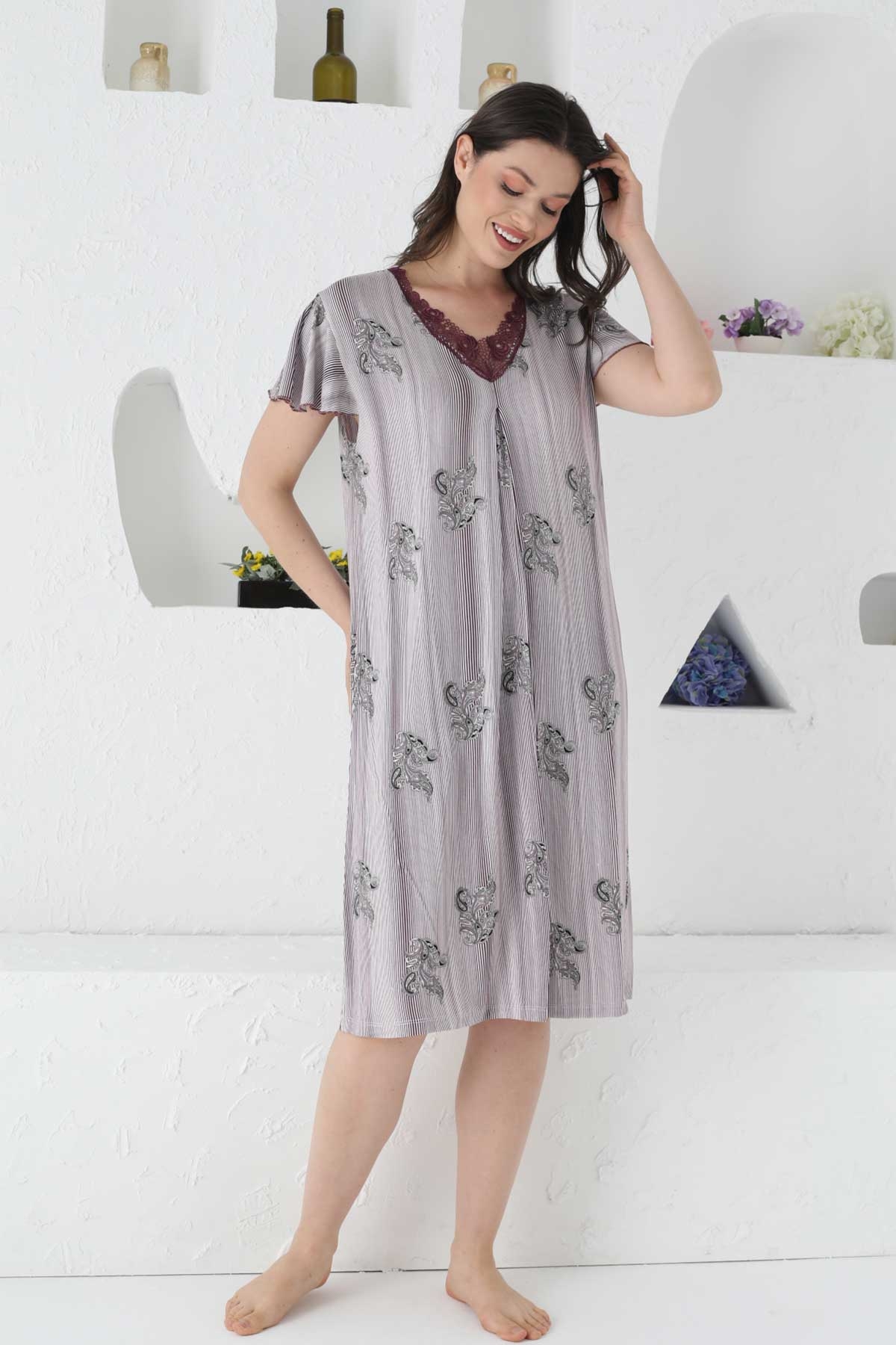 Mürdüm Çizgili Likralı Bayan Gecelik 2654KG