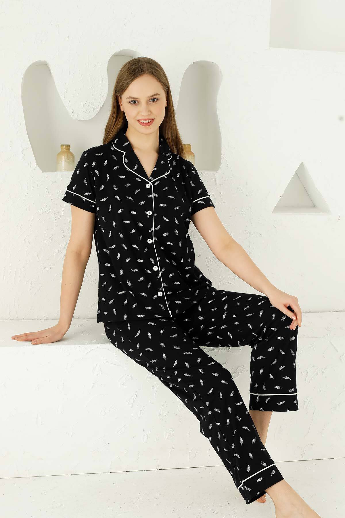 Siyah Önden Düğmeli Kısa Kollu Bayan Pijama Takımı 2732KY
