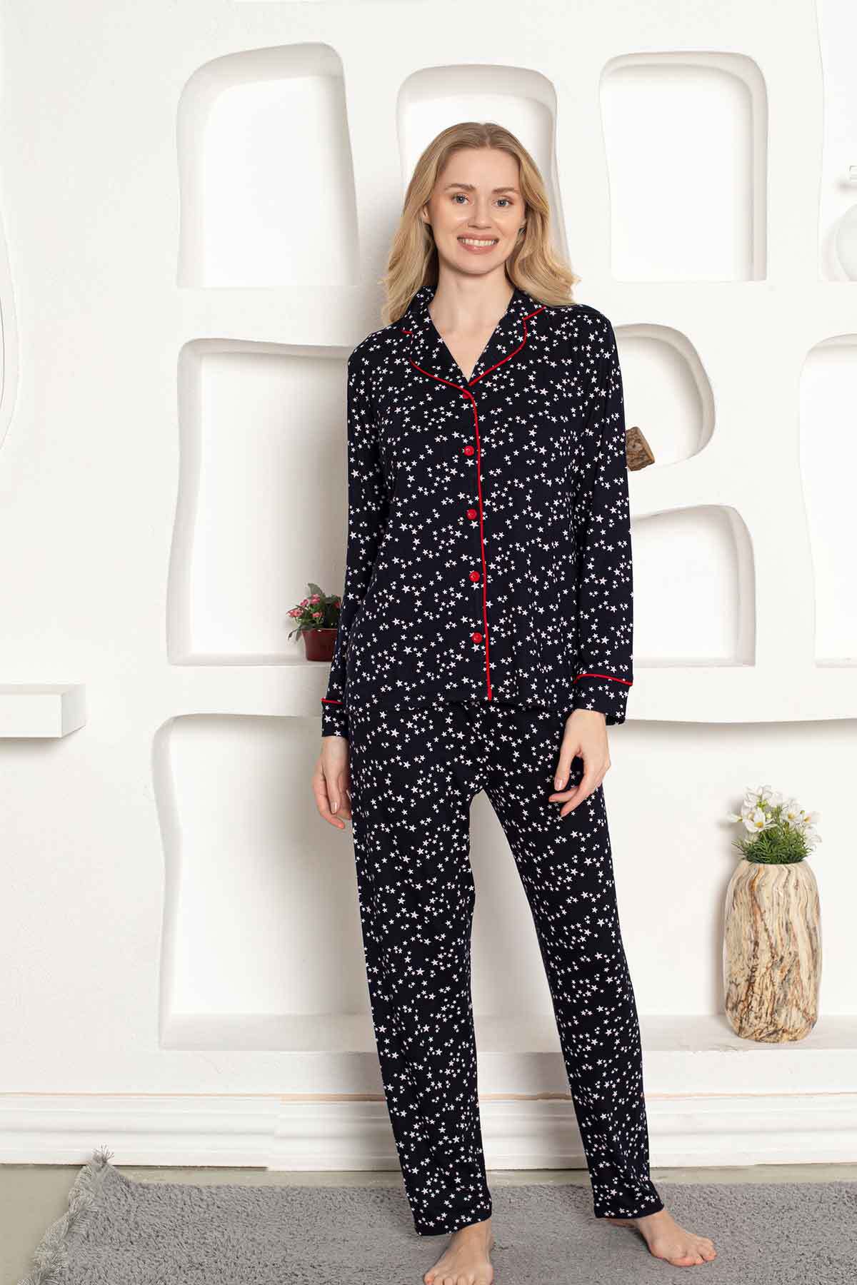 Kadın Pijama Takımı - Yıldız Desenli Önden Düğmeli Uzun Kollu Penye 2536UY