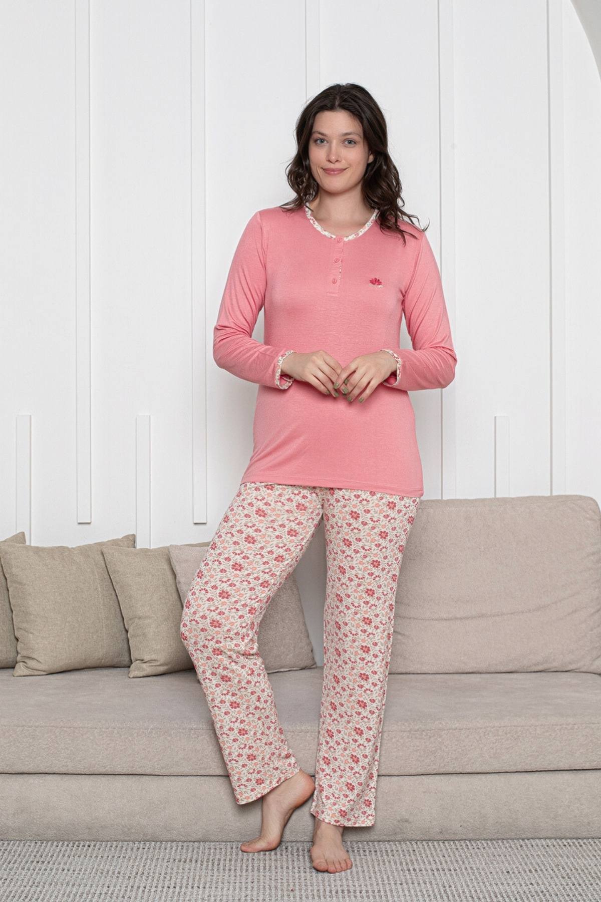 Bayan Pijama Takımı - Somon Çiçek Desen Uzun Kol Likralı Viskon 2846UY