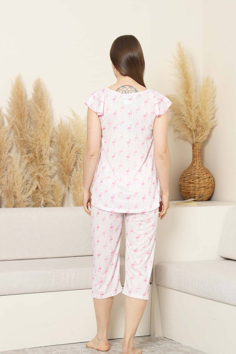 Desenli%20Kadın%20Pijama%20Takımı%20-%20Kuğu%20Fırfırlı%20kol%20Likralı%20Viskon%20Bermuda%202840B