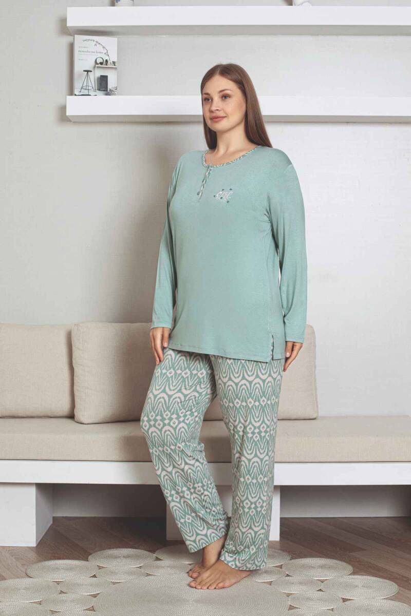 Büyük Beden Etnik Desenli Kadın Pijama Takımı - Yeşil Nakışlı Uzun Kollu Likralı Kumaş 2878UYB