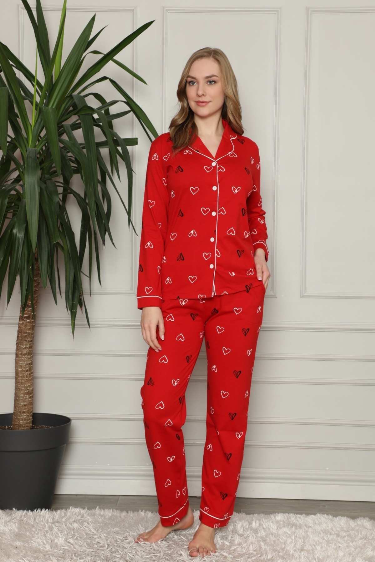 Önden Düğmeli Kadın Pijama Takımı - Kırmızı Kalp Desenli Penye 2581UY