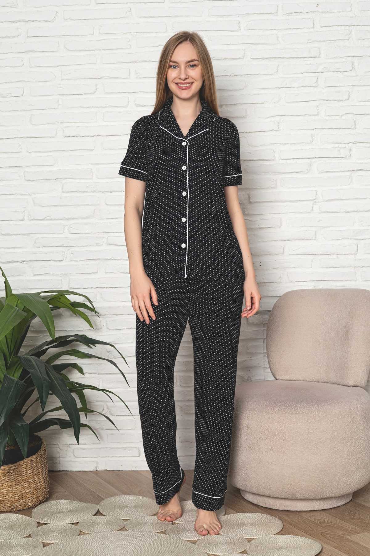 Kadın Pijama Takımı - Siyah Puantiyeli Önden Düğmeli Kısa Kollu Likralı Viskon 2888KY