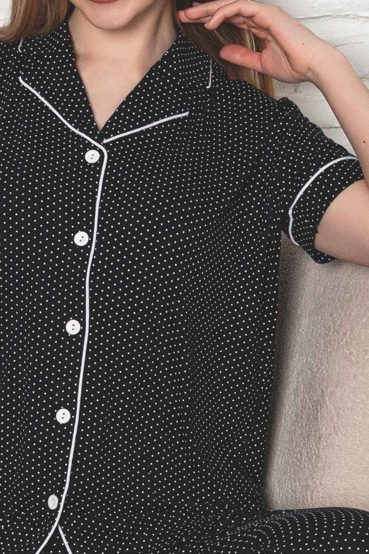 Kadın Pijama Takımı - Siyah Puantiyeli Önden Düğmeli Kısa Kollu Likralı Viskon 2888KY